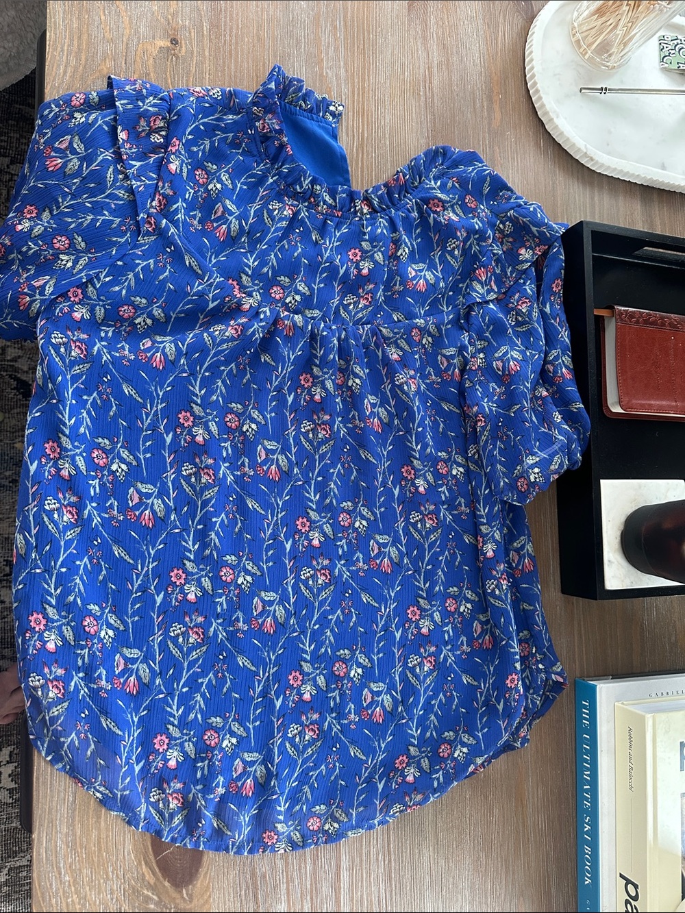 LOFT Blue Floral Short Sleeve Blouse